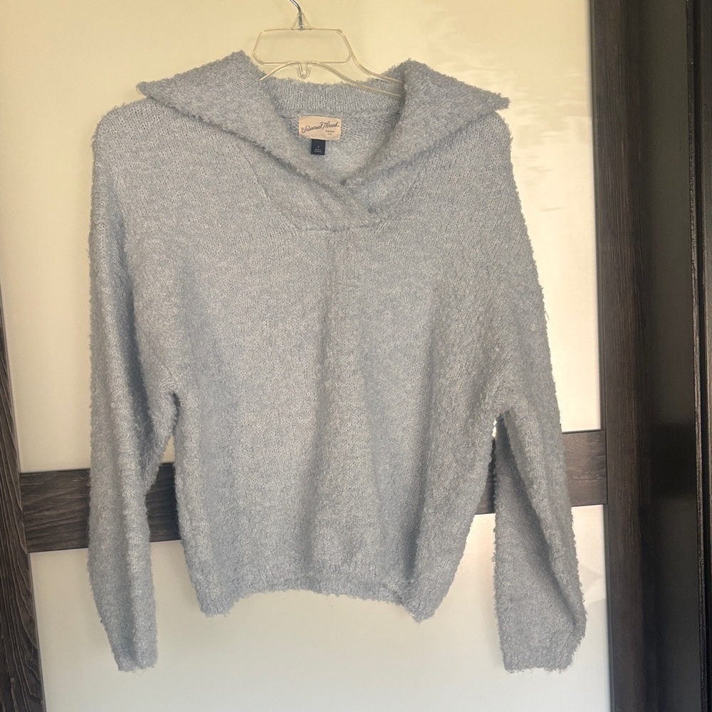 Universal Thread Light Blue Knit Collared Sweater Small